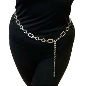 Silver Tone Metal Chain Belt Size M